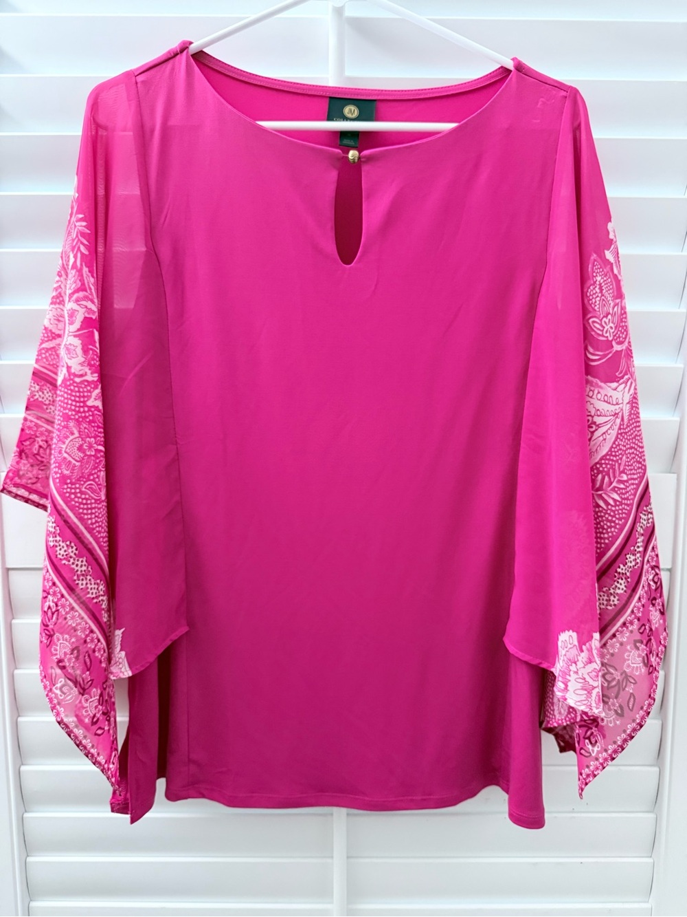 JM Collection Bright Fuchsia Keyhole Tunic with Paisley Sleeve Accent